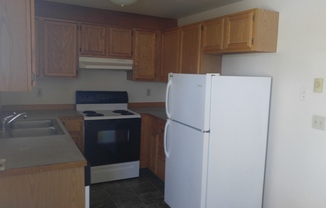 2 beds, 1.5 baths, $1,500, Unit UNIT 6