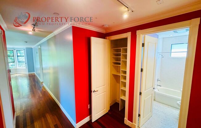 Beautiful 2 Bed 2 bath Available with great amenities!
