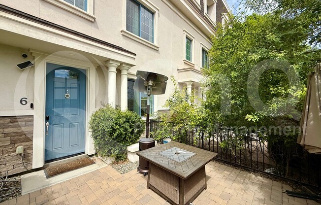 4438 N 27 ST