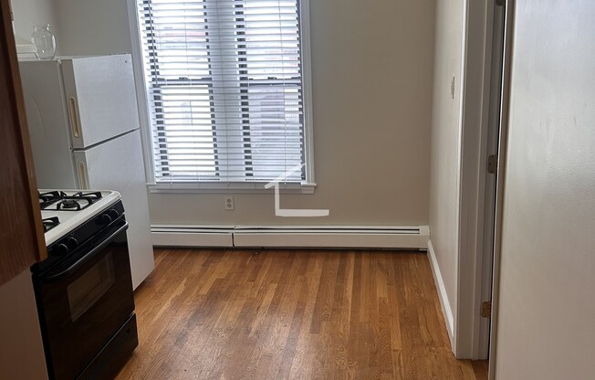 2 CHESTERTON ST