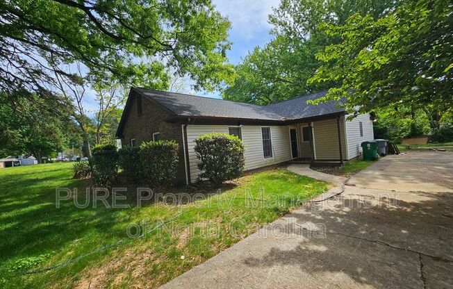 5841 FALSTAFF DR