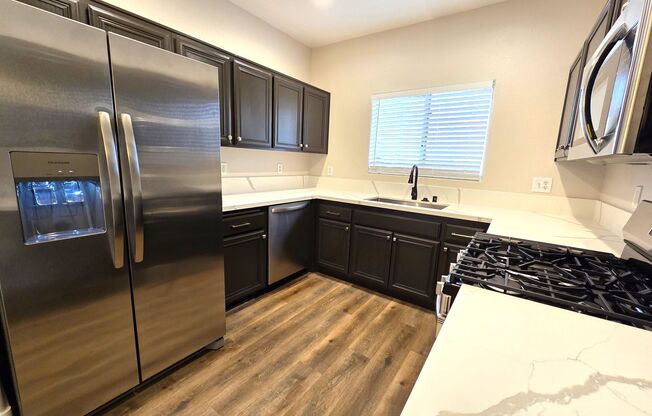 2 beds, 2 baths, $1,650, Unit # 2124