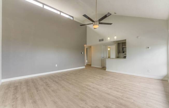 Living Room Empty at Iris Luxury Apartments, Memphis