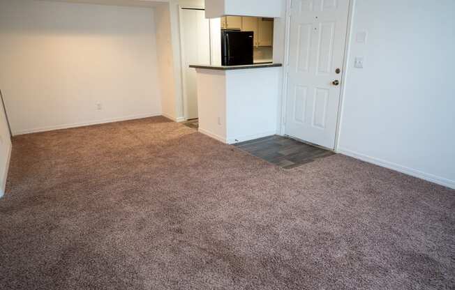 Living room area at Northlake Apartments, Jacksonville FL