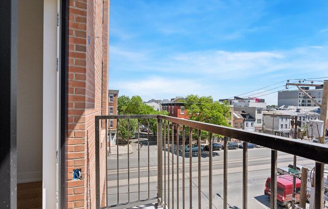 2 beds, 2 baths, 839 sqft, $2,385, Unit Unit 608