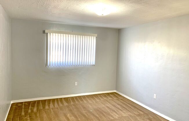 1 bed, 1 bath, 745 sqft, $950, Unit 6723 Bell