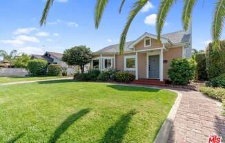 3652 Boyce Ave