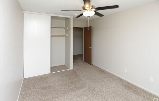 2 beds, 1 bath, 900 sqft, $1,497, Unit 7511-301