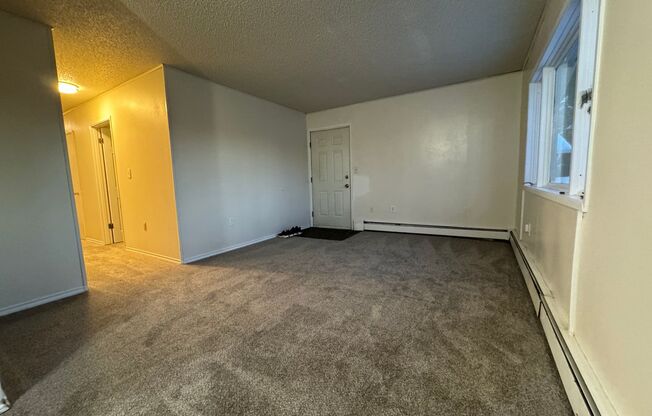 Lathrop St - 901