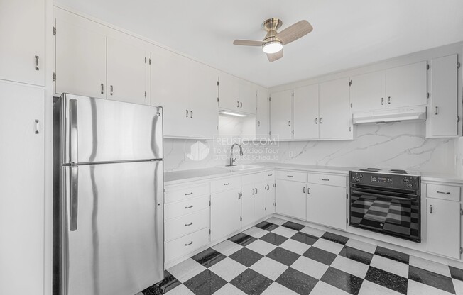 331 CAMPBELL AVE