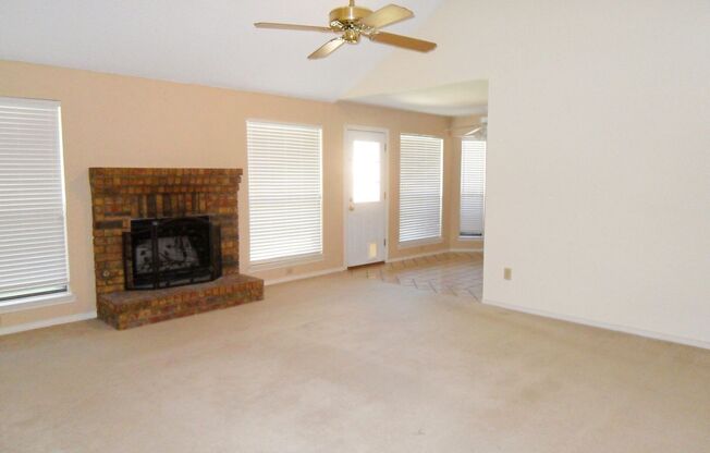 1321 Chicota Dr.