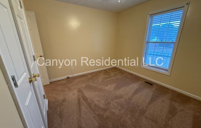 3 beds, 2 baths, $1,710