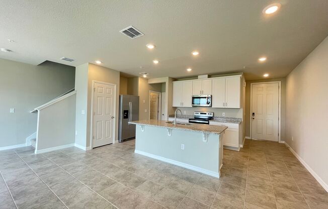 3 Bedroom, 2.5 Bath Town Home in Greens at Forest Lake!