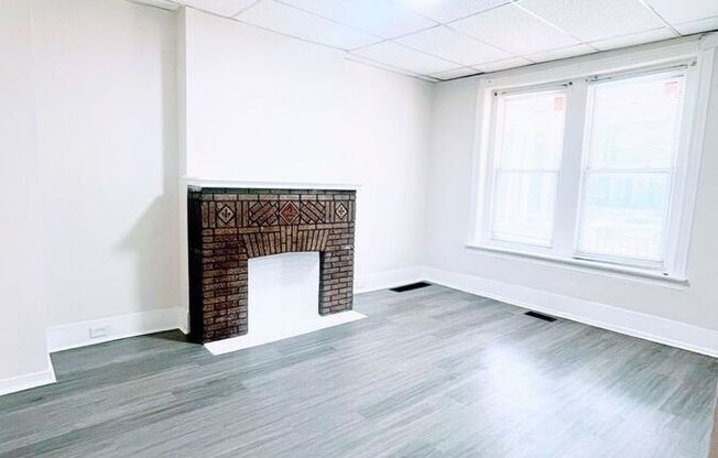 129 N 50 ST