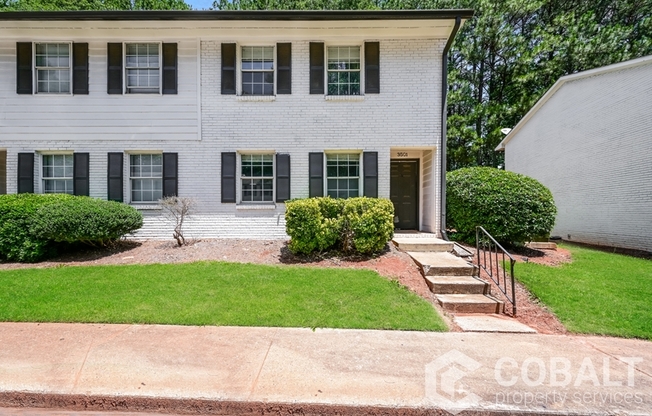 437 Creekview Court