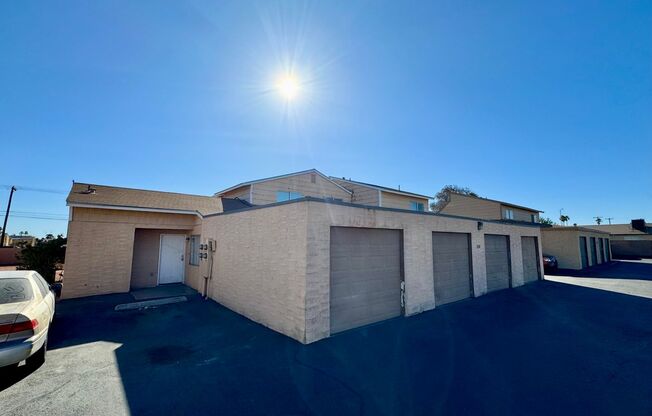 Single-story 1 bedroom unit available for immediate move-in!