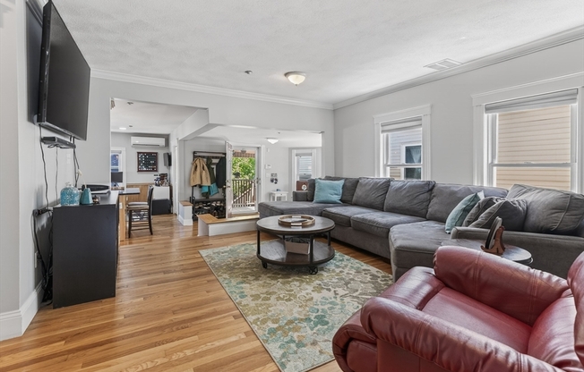 17 B BONAIR ST
