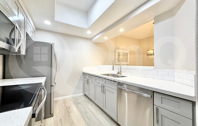 3434 E BASELINE Road