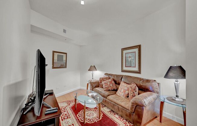 1 bed, 1 bath, $1,925, Unit # 811