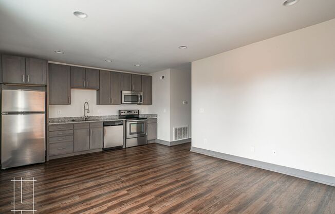 1448-1454 Indianola Ave