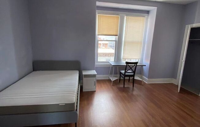 1 bed, 1 bath, 600 sqft, $900, Unit 3B