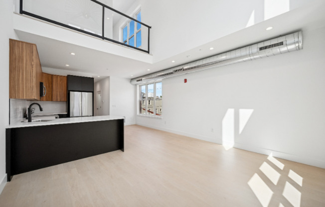 1653 N 6 ST