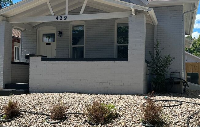 Amazing REMODELED 2 bedroom home in Denver!