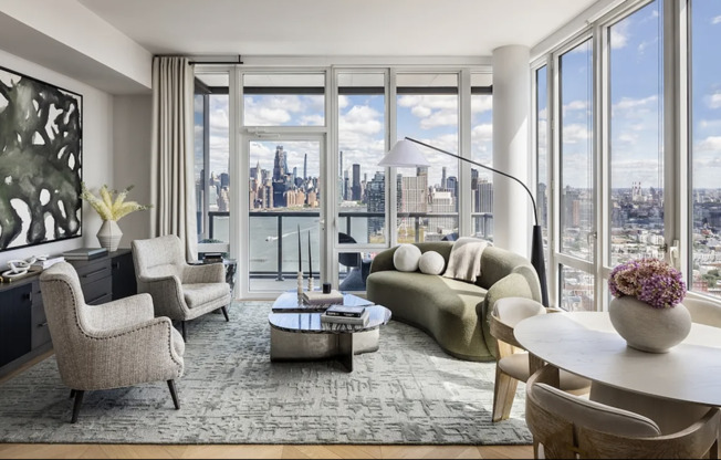 2 beds, 2 baths, $14,500, Unit 4012