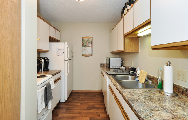 3 beds, 2 baths, 1,200 sqft, $2,195, Unit 14204A