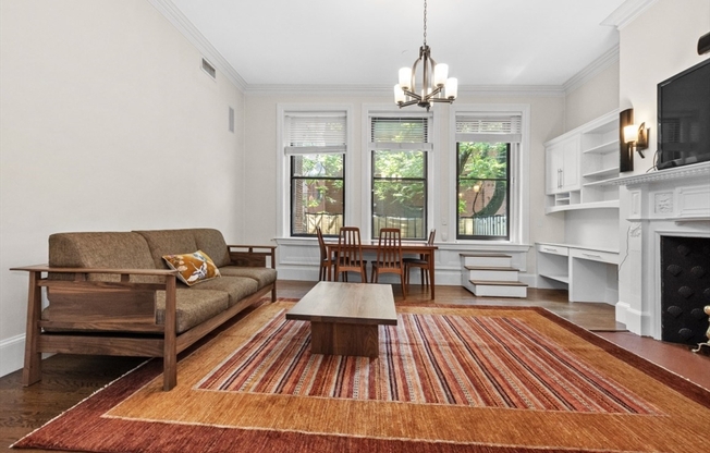 280 Commonwealth Ave.