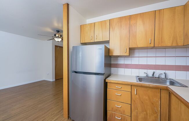 Studio, 1 bath, 400 sqft, $1,150, Unit A21
