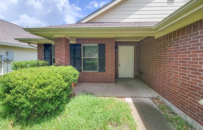 Welcome home to this well-maintained 3-bedroom, 2-bath residence in Dickinson, Texas. This inviting home features upgraded tile flooring throughout, offering both style and easy maintenance. The spacious floor plan provides comfortable living areas, a fun