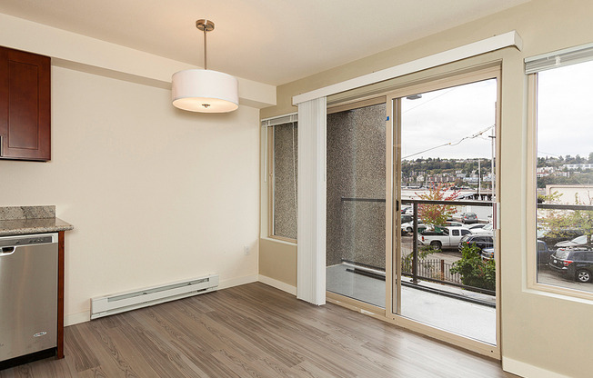 2 beds, 2 baths, 930 sqft, $2,895, Unit 106