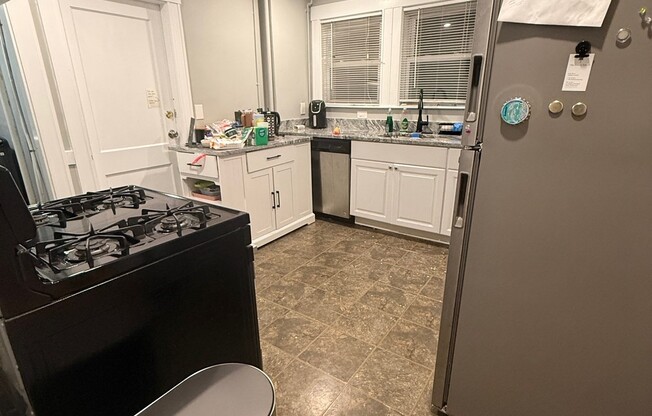 2 beds, 1 bath, 1,000 sqft, $2,600, Unit 1A