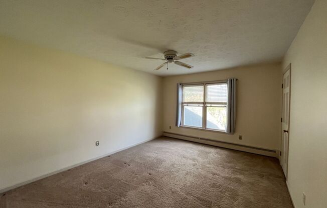 2 beds, 2.5 baths, $1,990