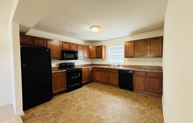 3 Bedroom 2.5 Bath Townhouse