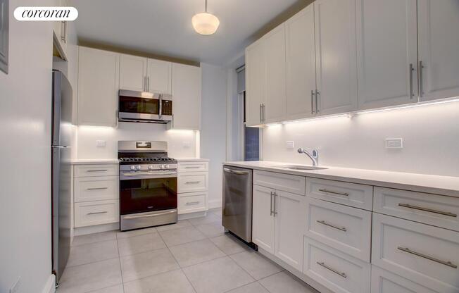 250 W 104 ST