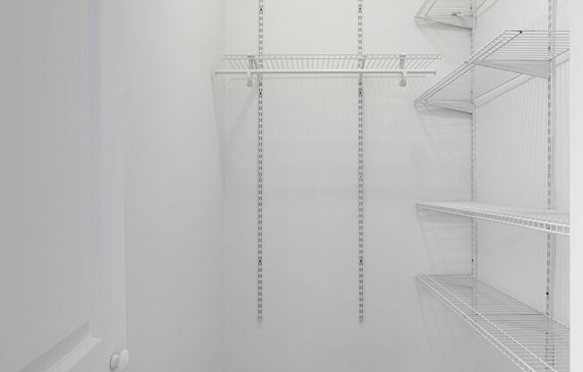 Studio, 1 bath, 278 sqft, $1,415, Unit 407