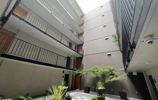 1Bd/1Ba Home in Goose Hollow neighborhood ~ Secured Garage Parking and Additional Storage Unit!!!