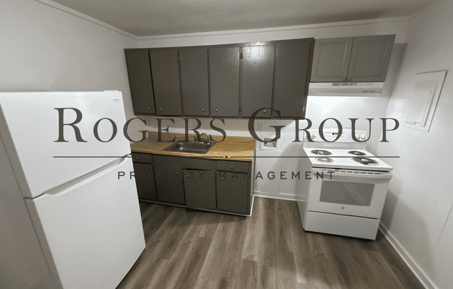 #450 - 807-809 Hughes St Duplex