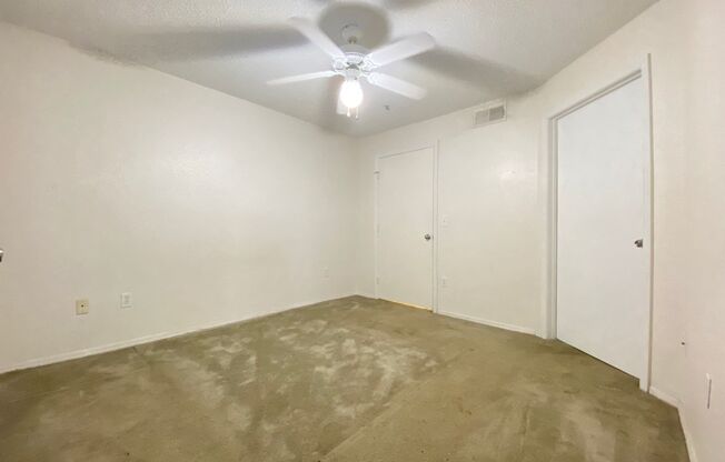 1 bed, 1 bath, $1,350, Unit UNIT 1422