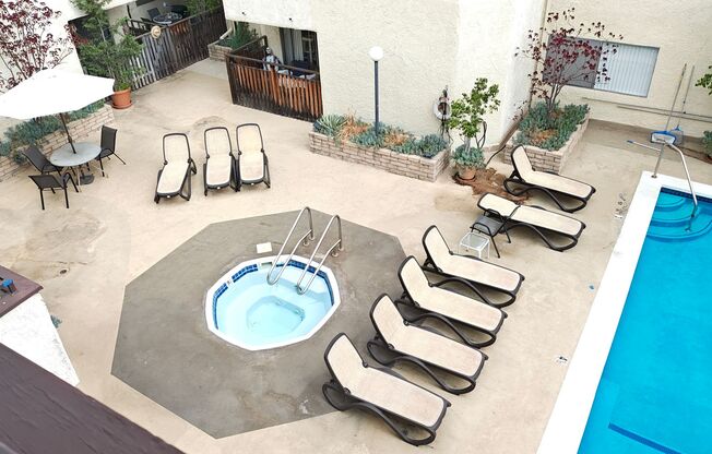 Ben Lomond Apartments