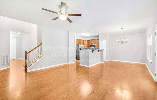 11937 ELIZABETH MADISON CT