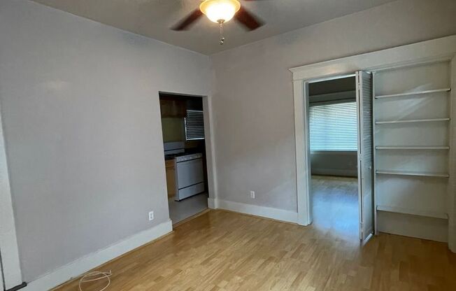 1 bed, 1 bath, $1,750, Unit Unit K