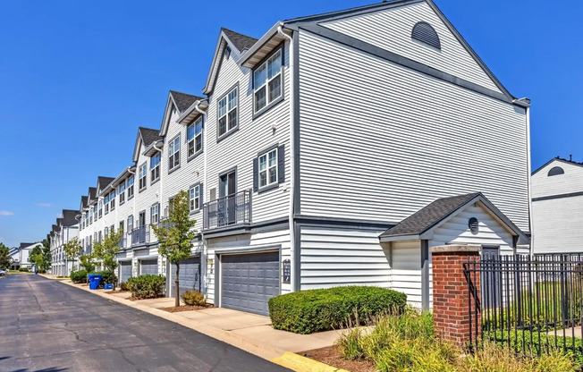 226 BACH CT