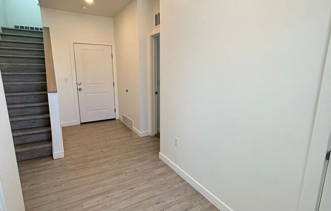 3 beds, 2.5 baths, 1,651 sqft, $2,145, Unit 591