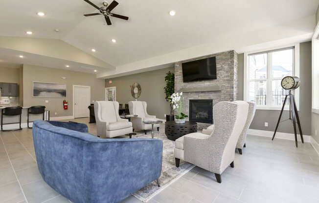 Community Building Lounge Area at Chase Creek Apartment Homes, Huntsville, 35811