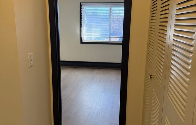 1 bed, 1 bath, 750 sqft, $1,100, Unit 7720-314