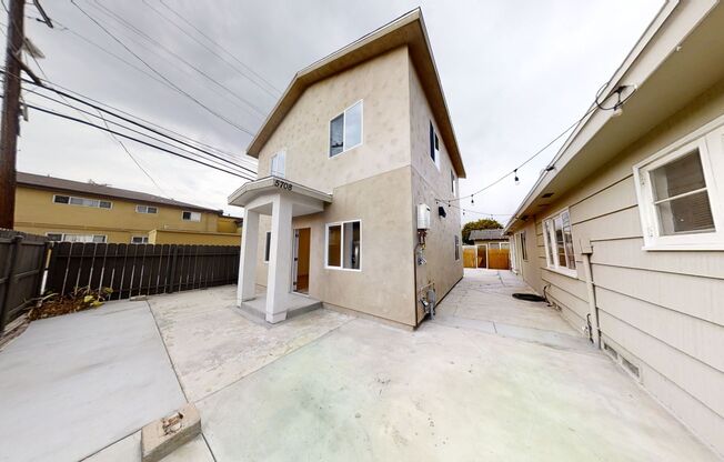 4BD/2BA on Mary Lane!