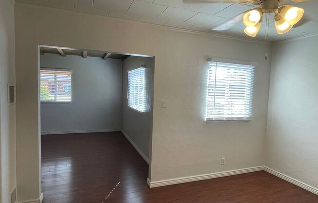 302 E Alvarado Rd
